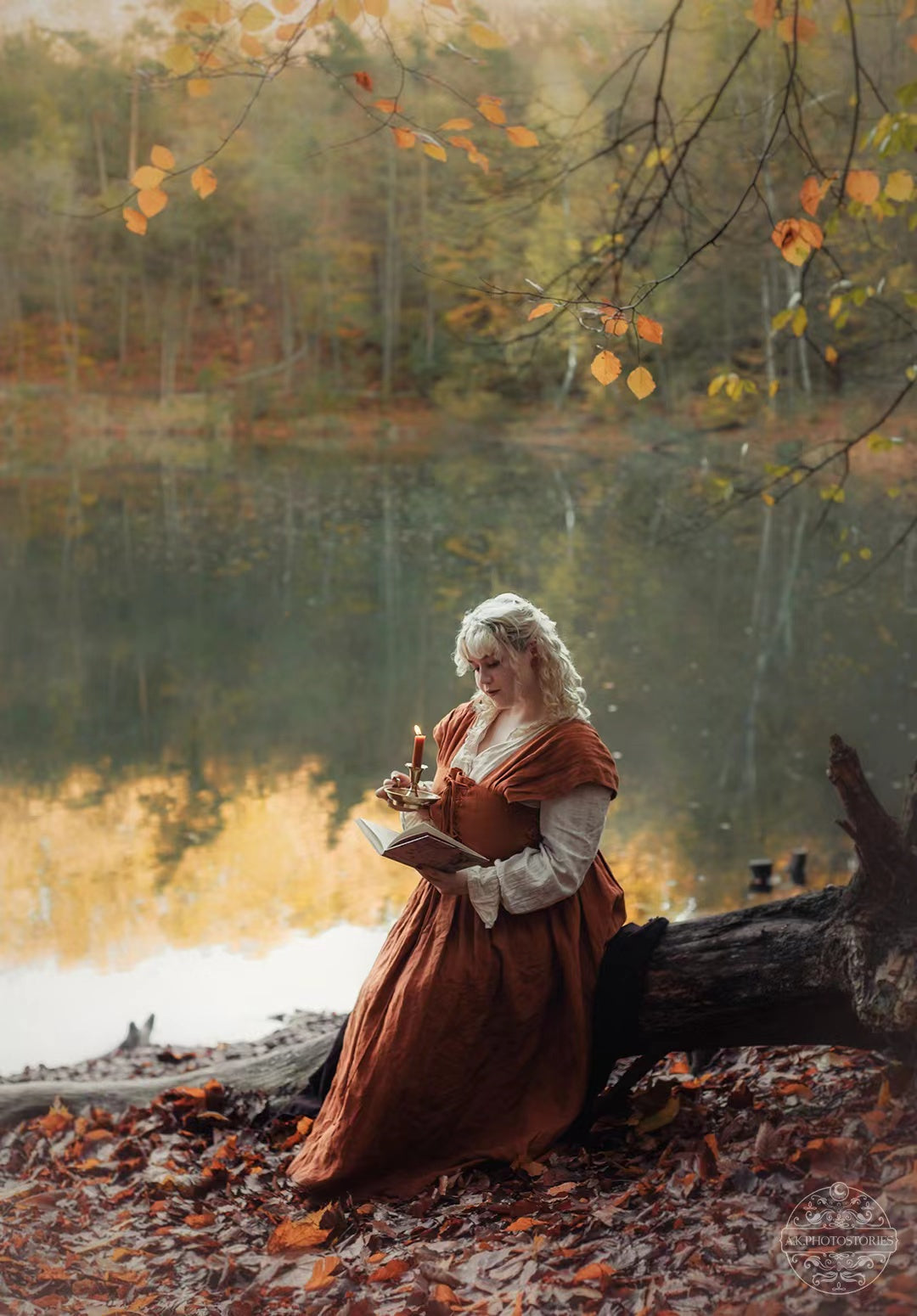 GLORY FRONT LACE-UP DRESS