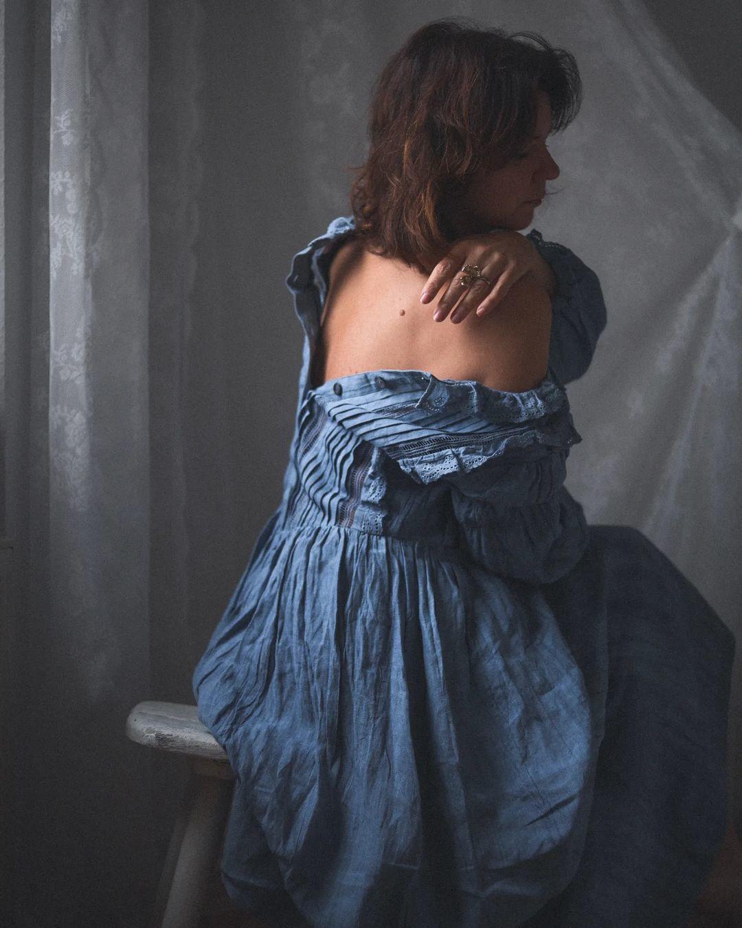 JASMINE ROMANTIC LINEN DRESS WITH FRENCH LACE