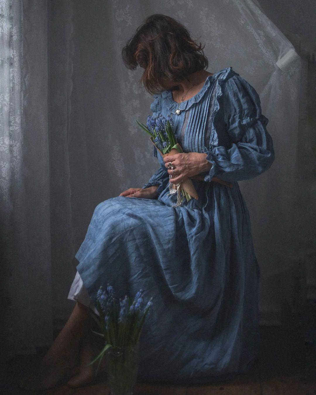 JASMINE ROMANTIC LINEN DRESS WITH FRENCH LACE