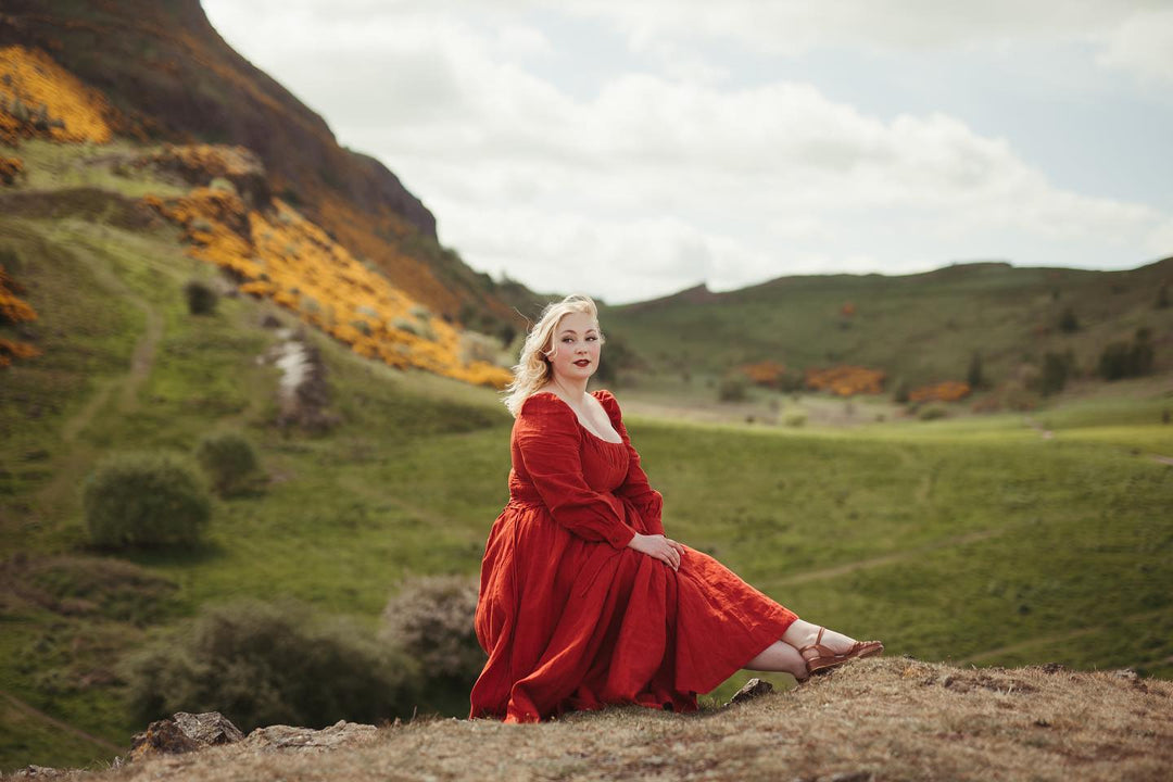 MAXI LACE-UP LINEN DRESS