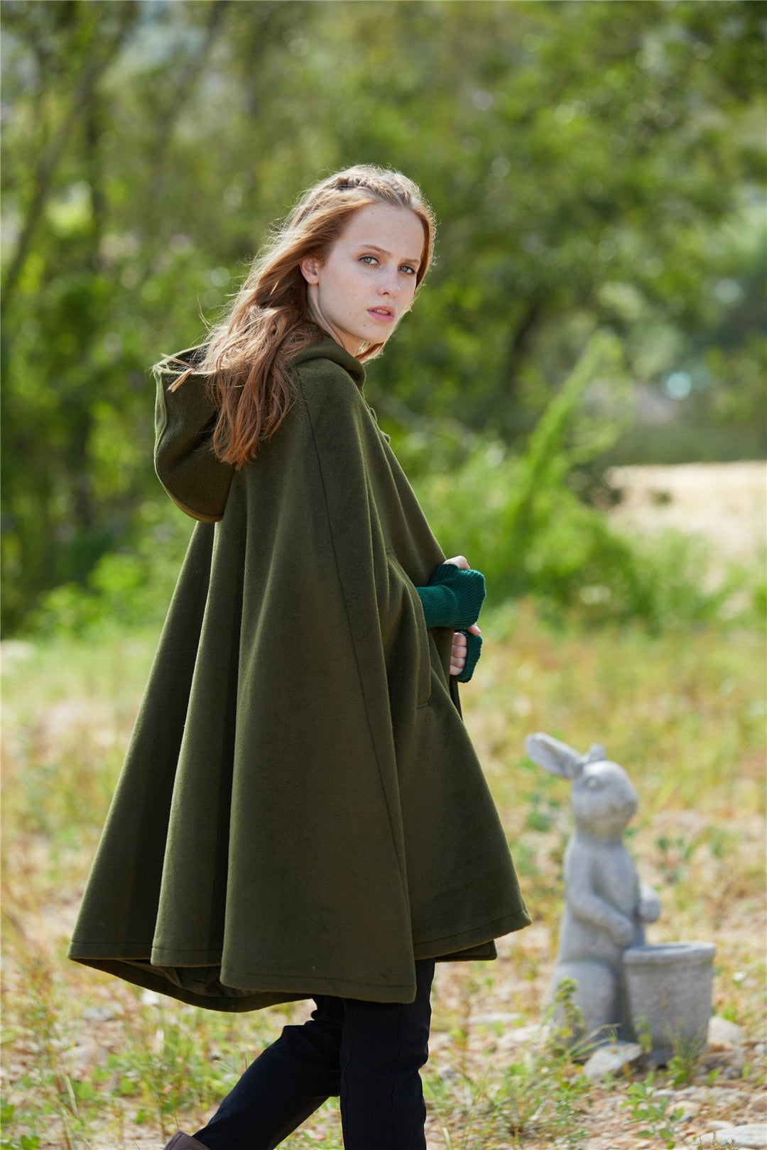 THE NEW YORKER | RED HOODED CASHMERE CAPE
