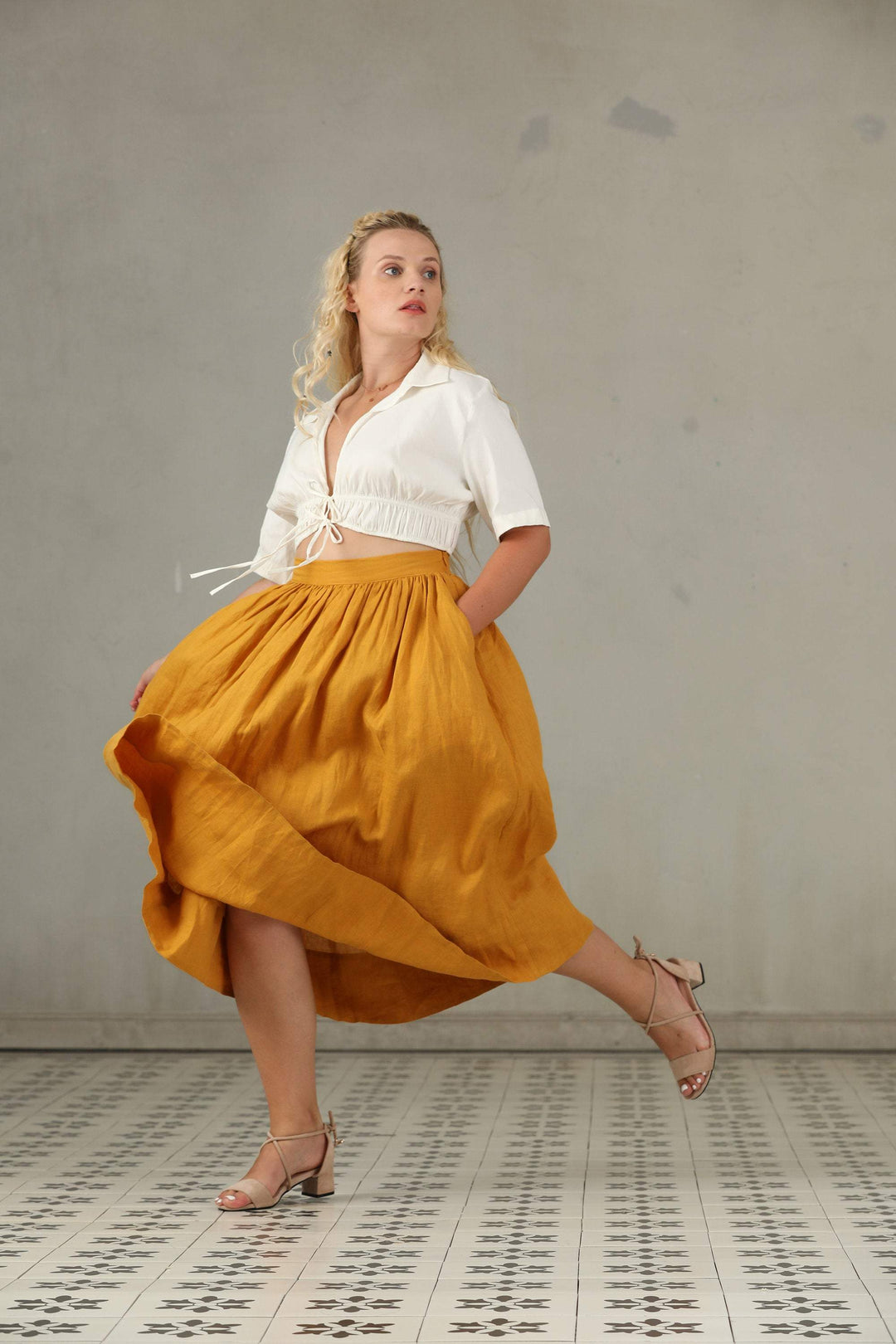 DAISY GOLD PLUS SIZE LINEN SKIRT