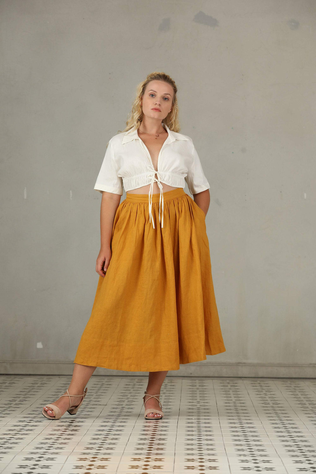 DAISY GOLD PLUS SIZE LINEN SKIRT