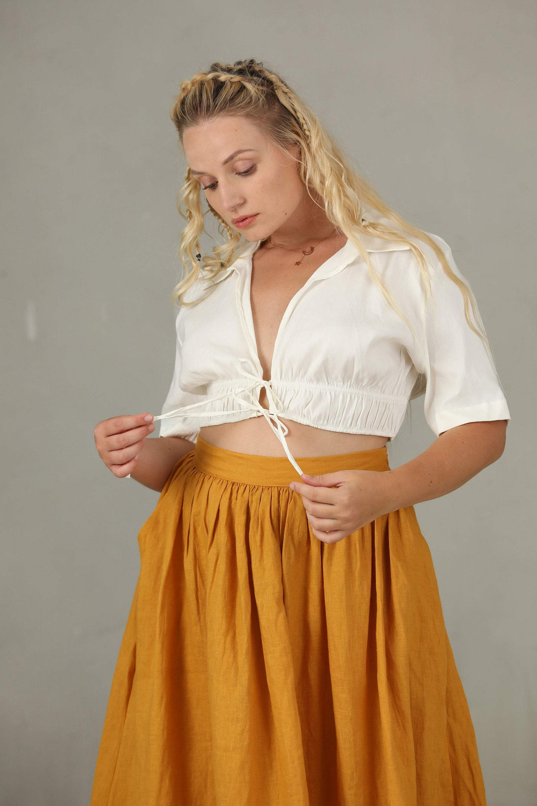 DAISY GOLD PLUS SIZE LINEN SKIRT