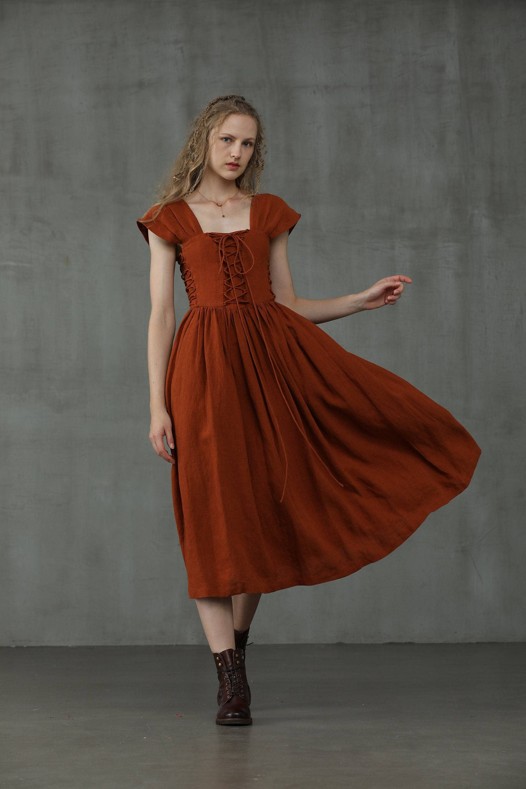 GLORY FRONT LACE-UP DRESS