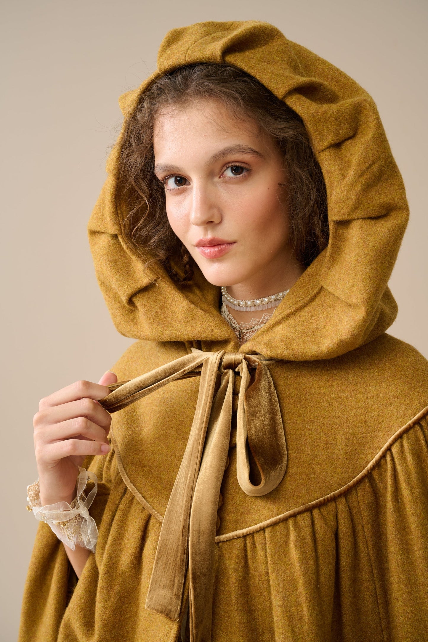 PERFUMER DEEP SEA GREEN HOODED WOOL CLOAK