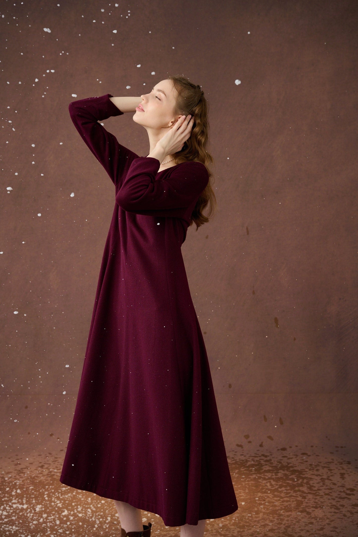 MISTLETOE VINTAGE WOOL DRESS IN PURPLE