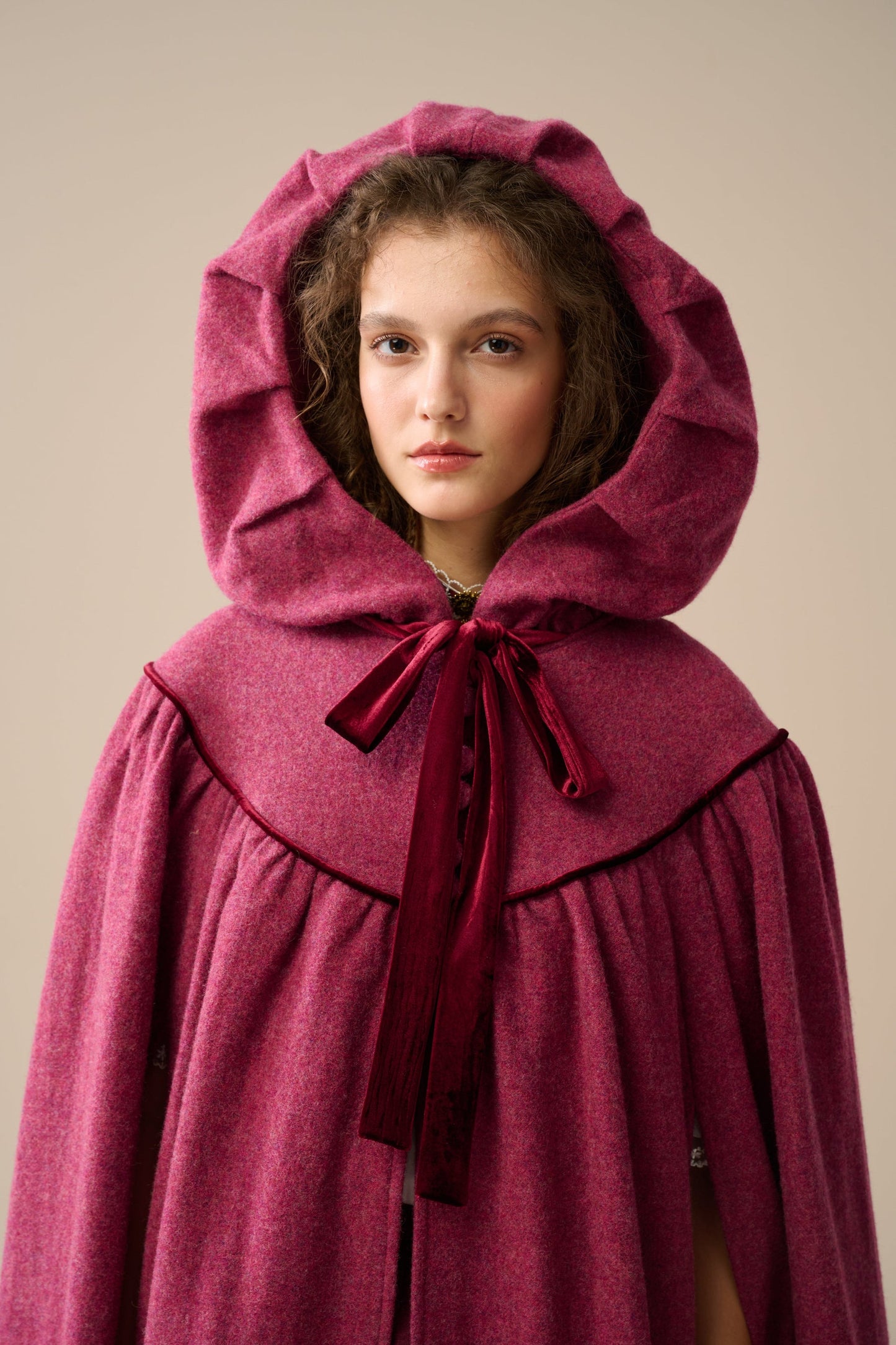 PERFUMER DEEP SEA GREEN HOODED WOOL CLOAK