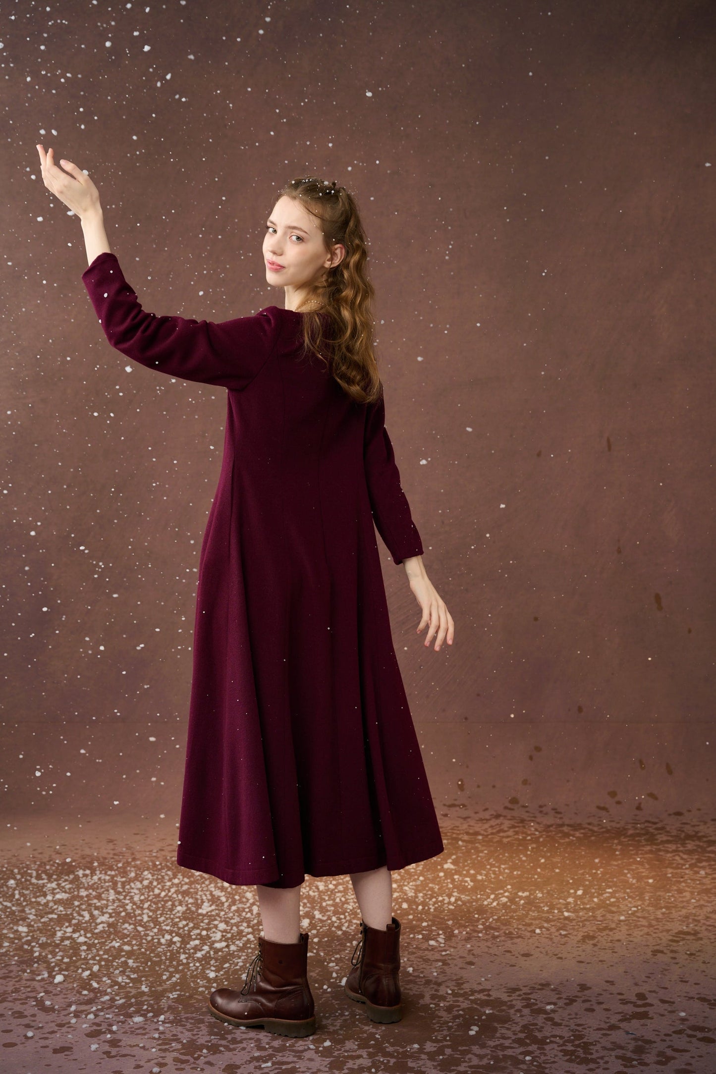 MISTLETOE VINTAGE WOOL DRESS IN PURPLE