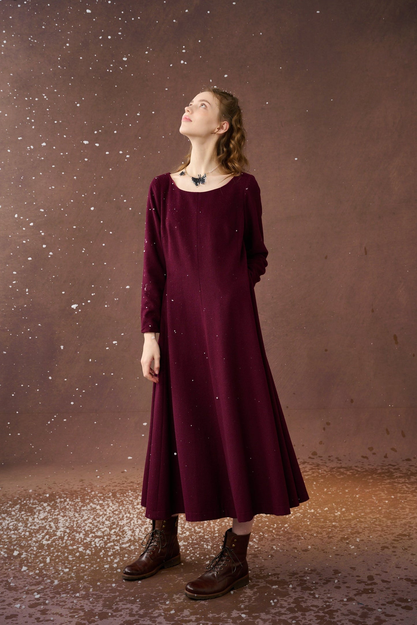 MISTLETOE VINTAGE WOOL DRESS IN PURPLE