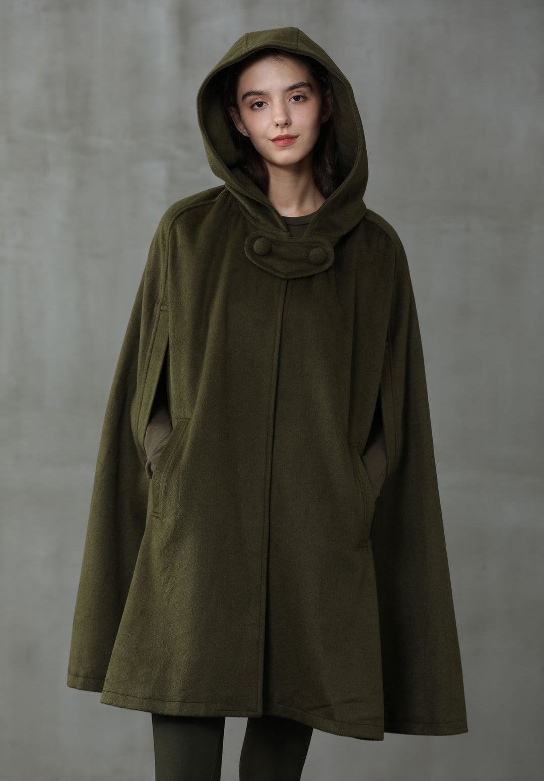 THE NEW YORKER | OLIVE HOODED CASHMERE CAPE