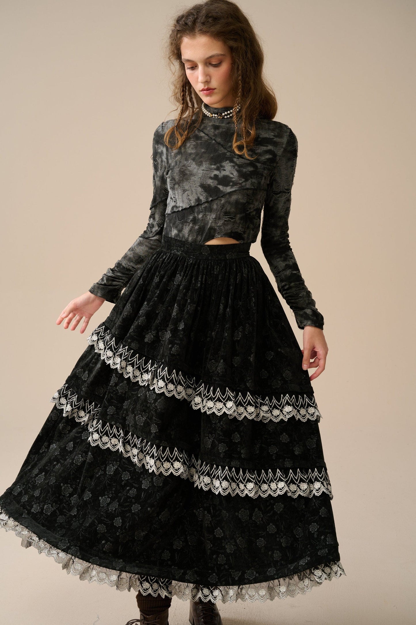 MONICA LAYERED VELVET SKIRT WITH LACE