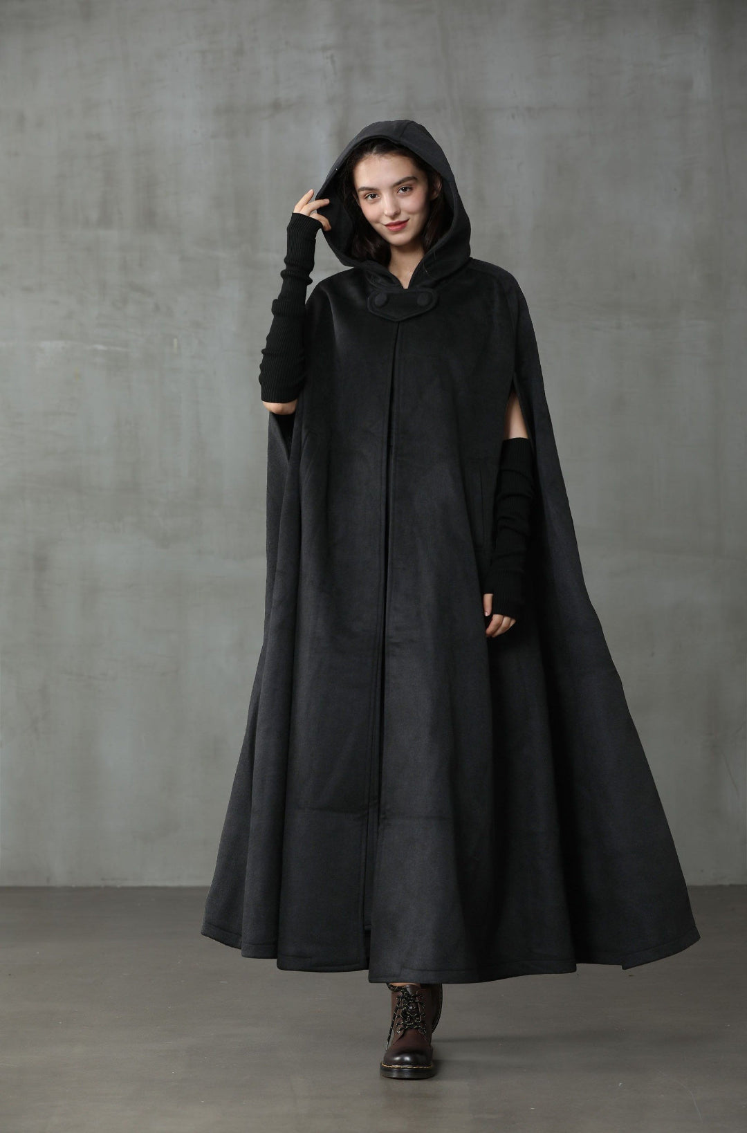 OUTLANDER BLACK WOOL CLOAK COAT