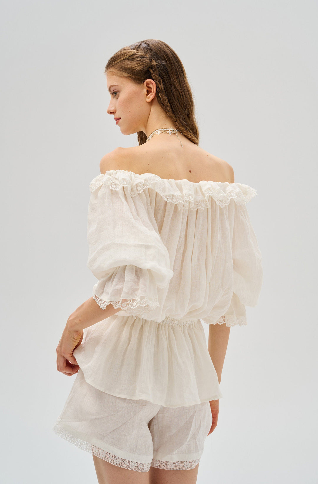 CANNA 100% LINEN SHORT WITH LACE